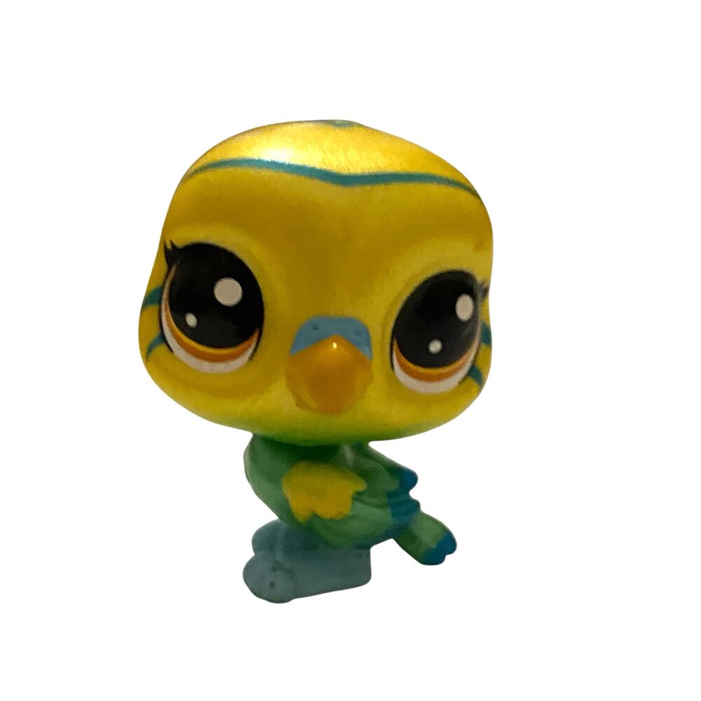 Hasbro Littlest Pet Shop # 2-64 Edie Von Keet Bird Parakeet Yellow & Green Shiny